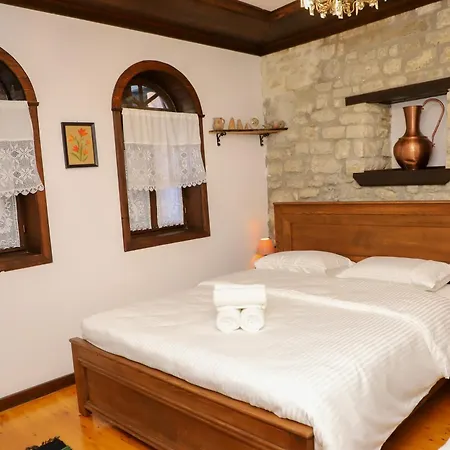 Art Castle Berat