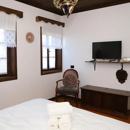 Art Castle Hotel Berat